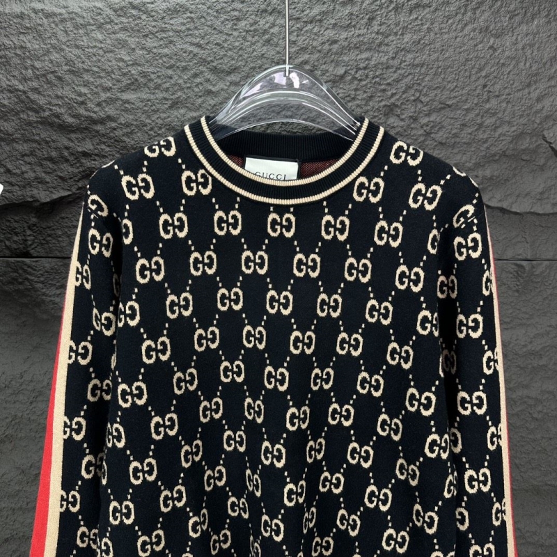 Gucci Sweaters